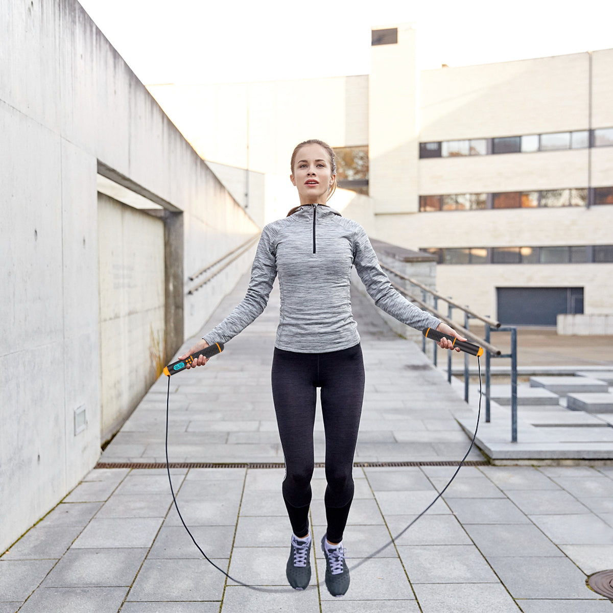 Digital cordless skipping rope
