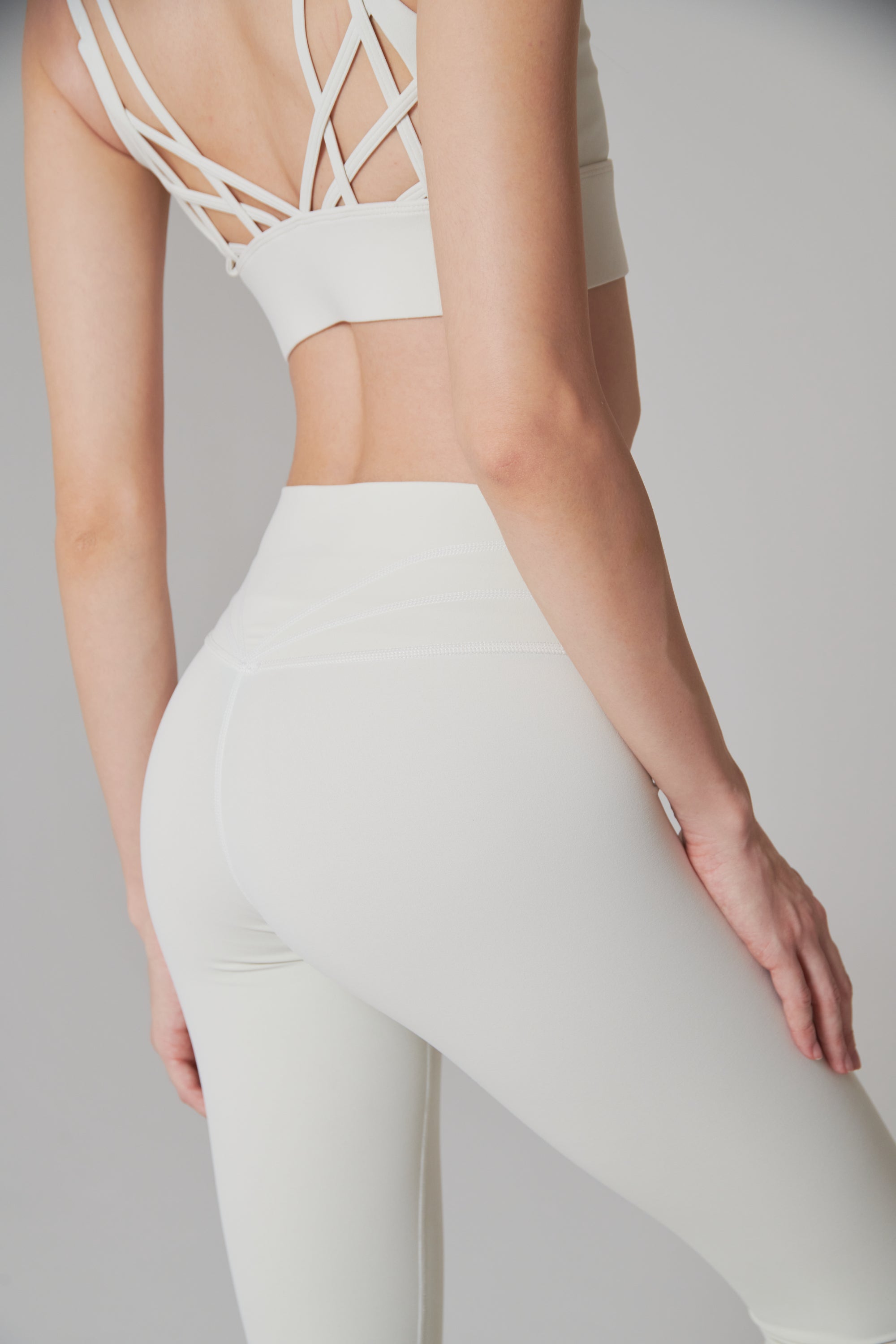Legging Sport Femme Taille Haute blanc vu de derriere