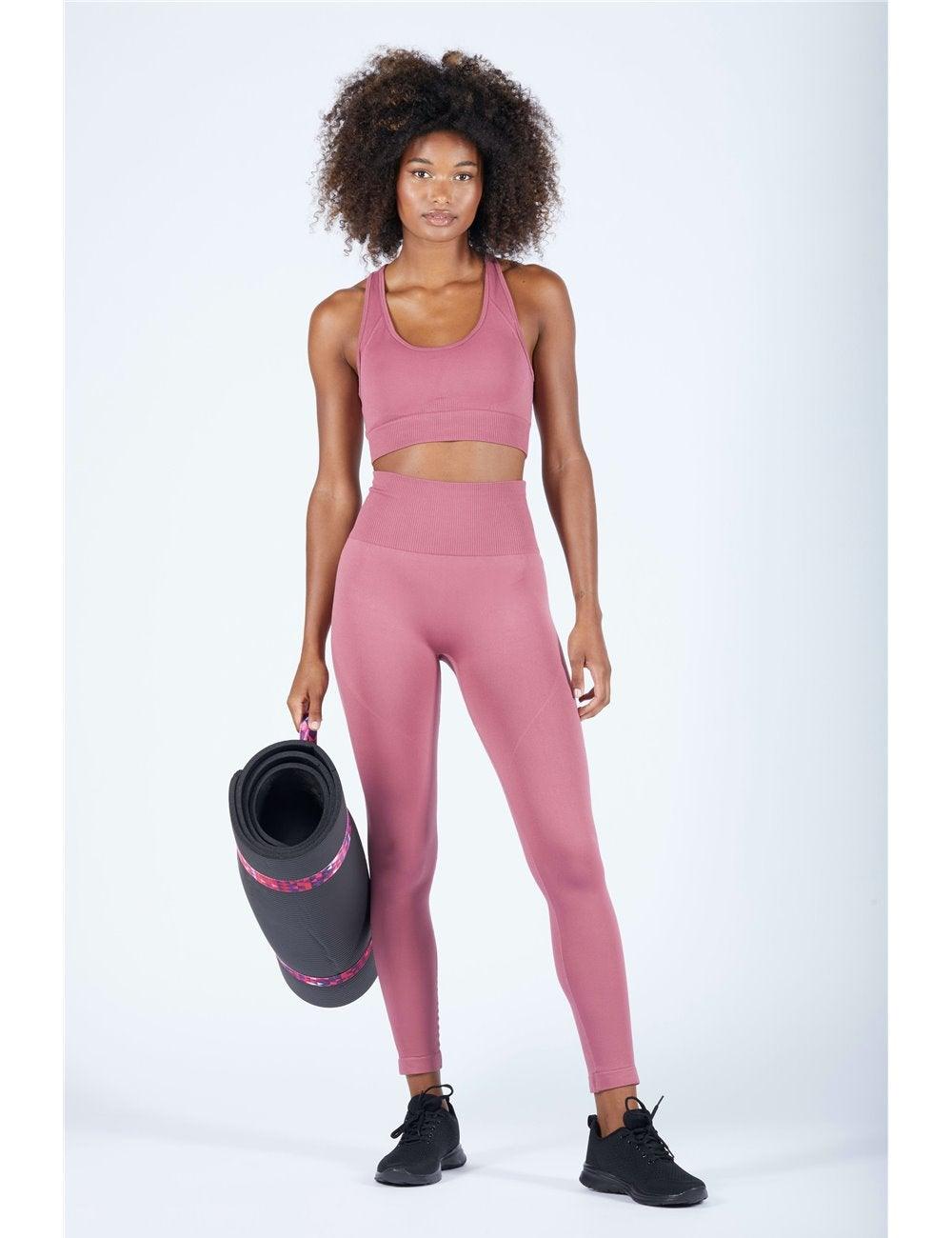 Haut fitness femme sale