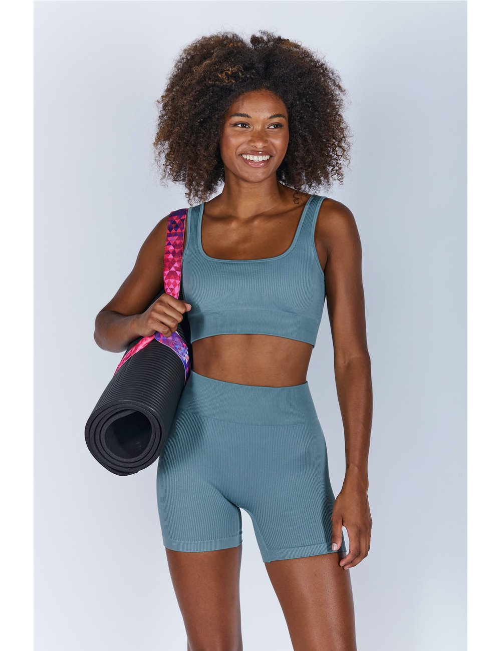 Short Cycliste Moulant Femme georgia onamaste