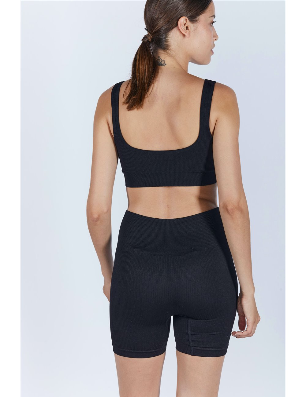 Short Cycliste Moulant Femme
